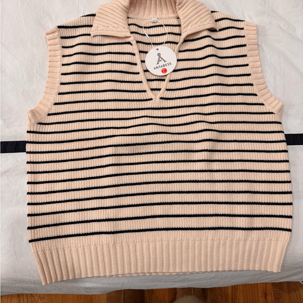 Anrabess Women's Striped Sweater Vest - Cream and Black